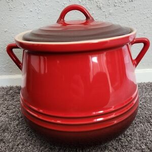 Le Creuset Cherry Red Ceramic Pot